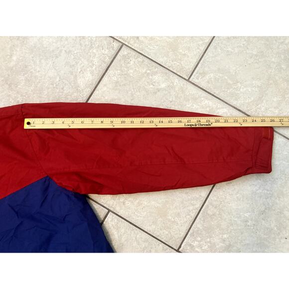 Disneyland Ski Jacket Cast Member Anorak Unisex XL Quilted Blue Red Theme Park - Picture 6 of 9